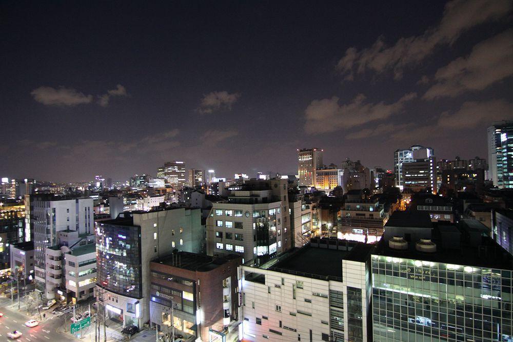 New Hilltop Hotel Seoul Bagian luar foto