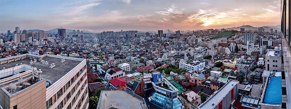 New Hilltop Hotel Seoul Bagian luar foto