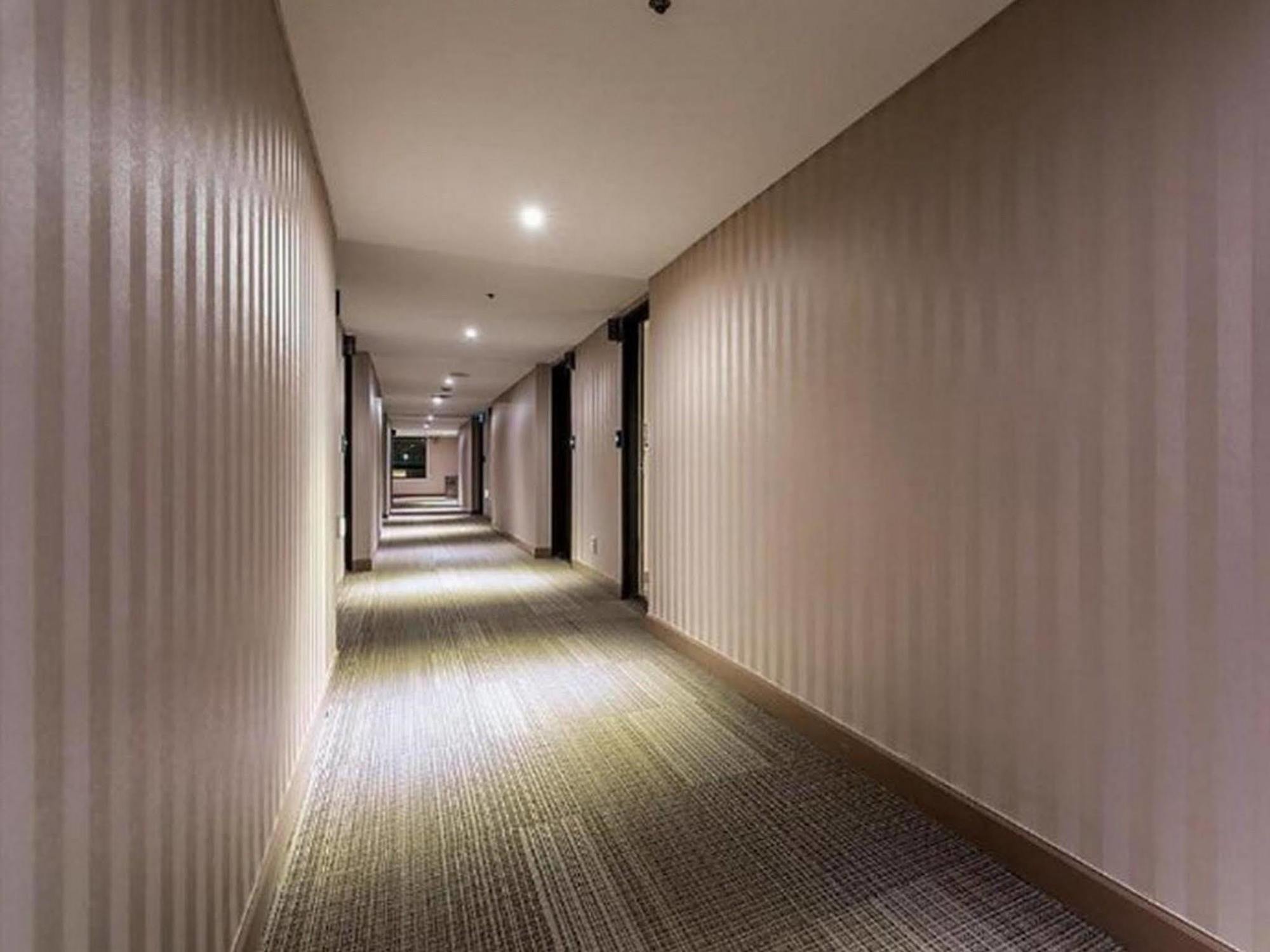 New Hilltop Hotel Seoul Bagian luar foto
